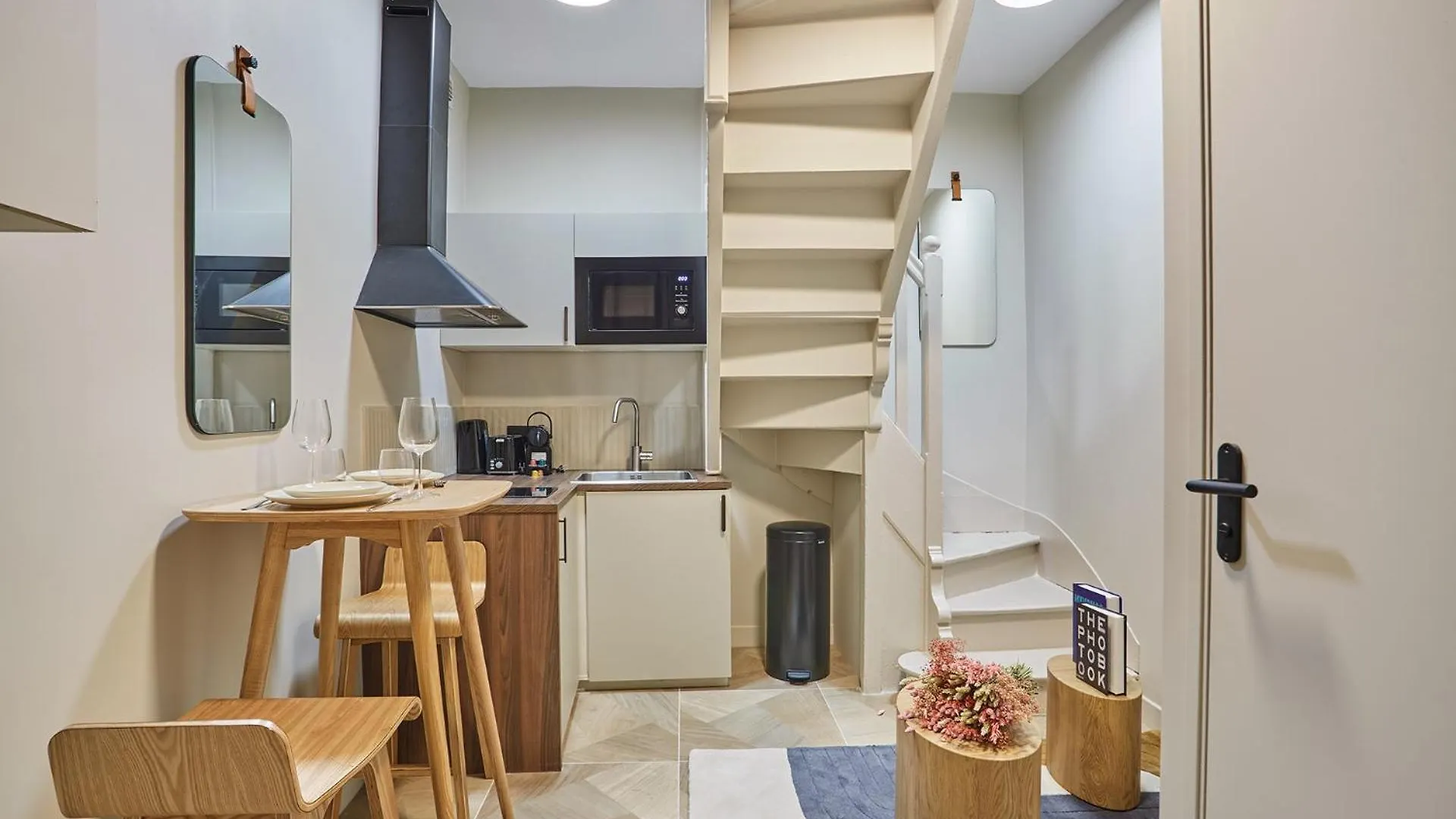 Apartment Charmant Studio Duplex Beaubourg Le Marais By Studio Prestige Paris France